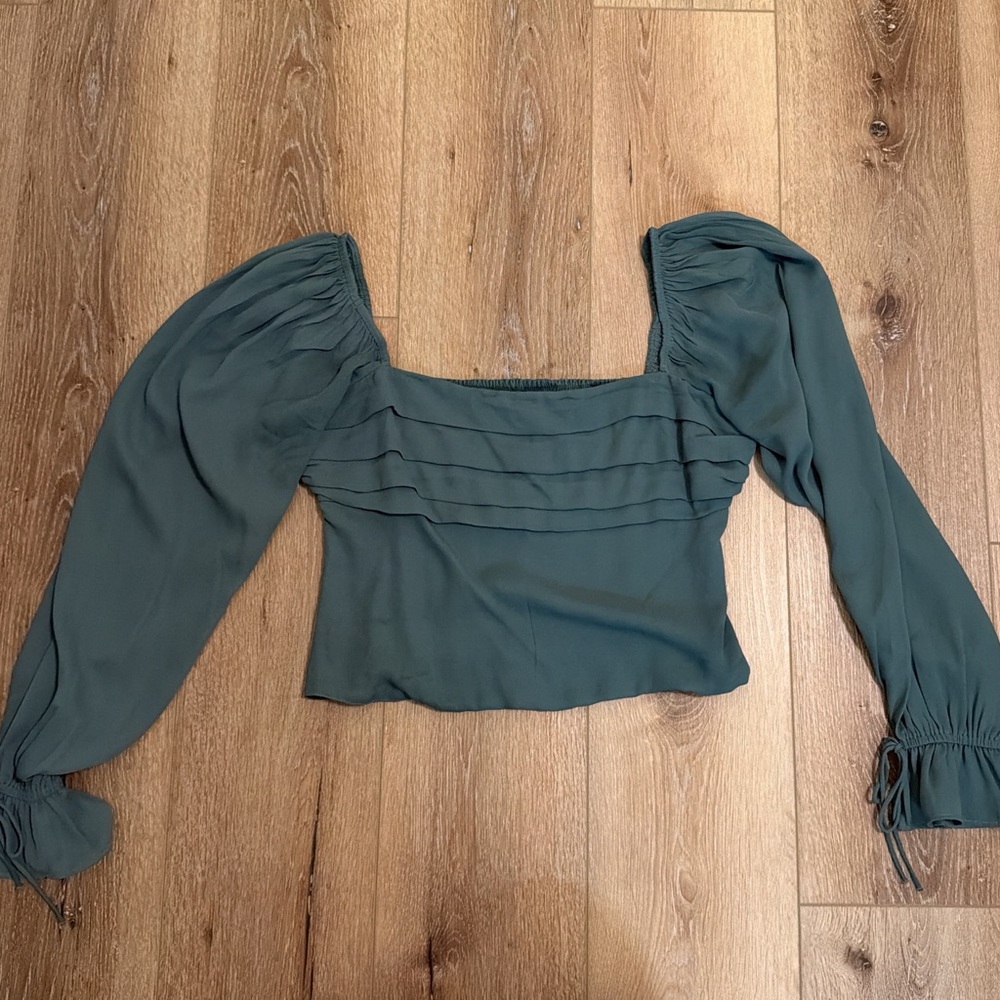 Abercrombie & Fitch Green Long Sleeve Top